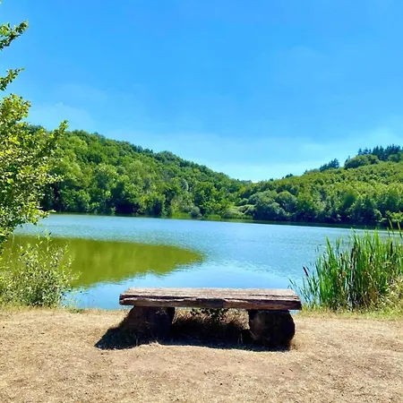 Nature Retreat, Cleaning Included Immerath